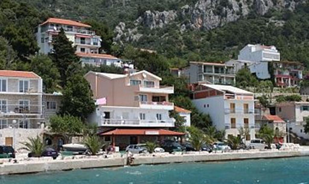 Riva Apartments Živogošće Екстериор снимка